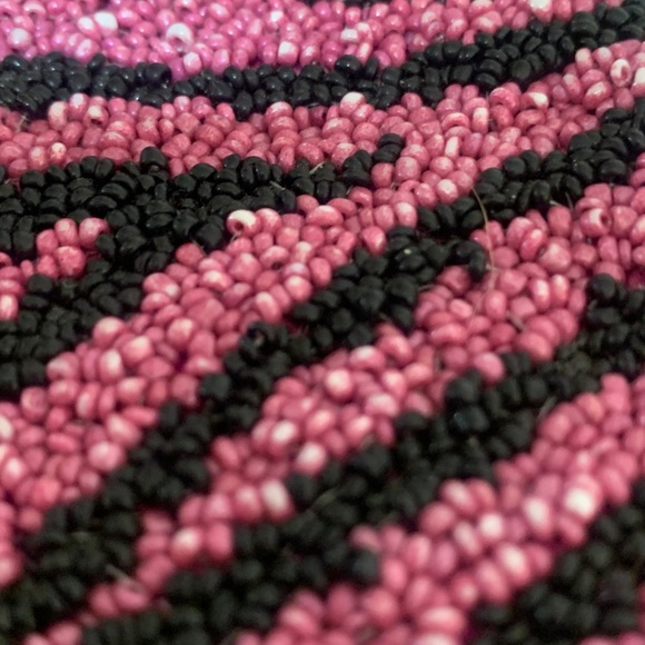 Monya Pink and Black Zebra striped beaded purse. Looks great, was never used. - Picture 2 of 6